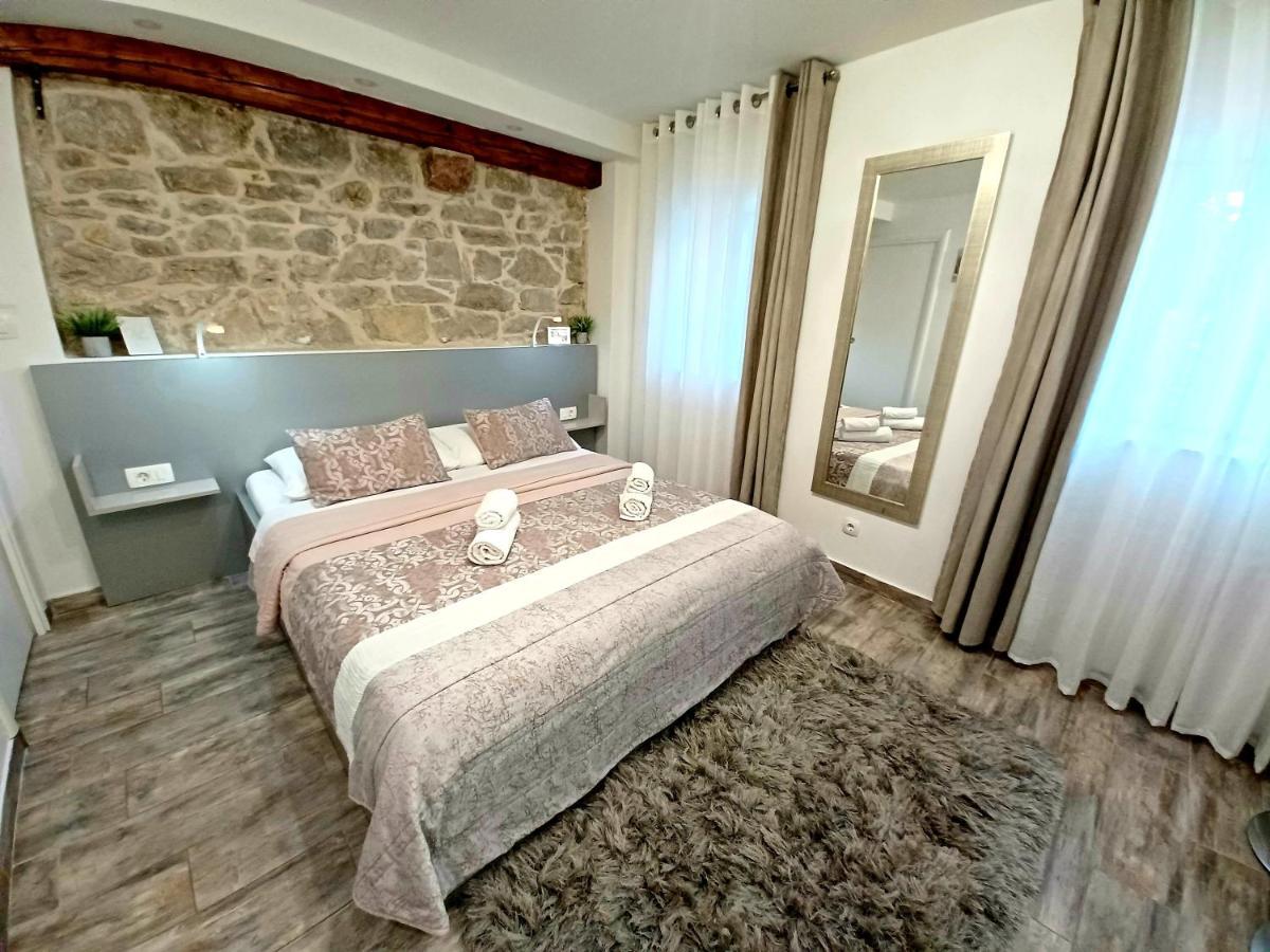 Studio Apartmani Pomalo/ Take It Easy Split Buitenkant foto
